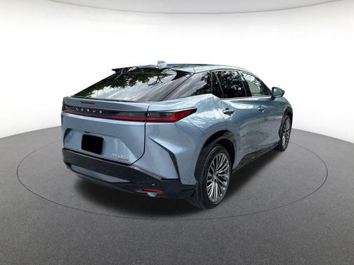 Ether 2023 Lexus RZ 450e 450e Luxury