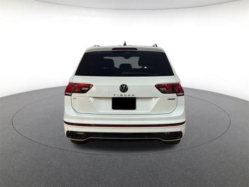 2022 Volkswagen Tiguan 2.0T SE R-Line Black 4MOTION