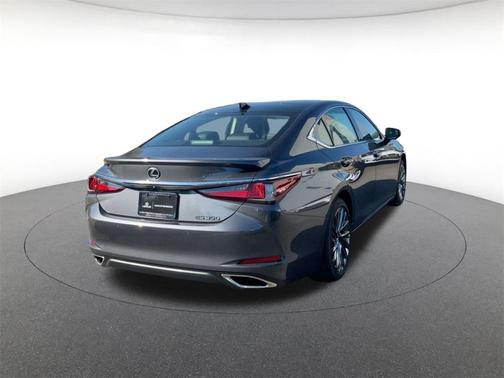 2025 Lexus ES 350 Ultra Luxury