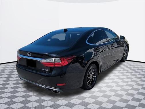 2016 Lexus ES 350 Base
