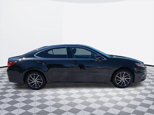 2016 Lexus ES 350 Base