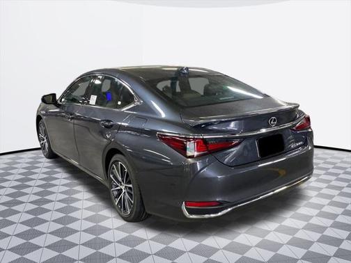 2025 Lexus ES 300h Base