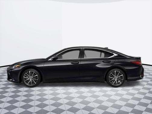 2025 Lexus ES 300h Luxury