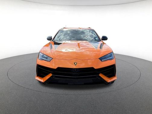 Arancio Borealis Metallic 2023 Lamborghini Urus S