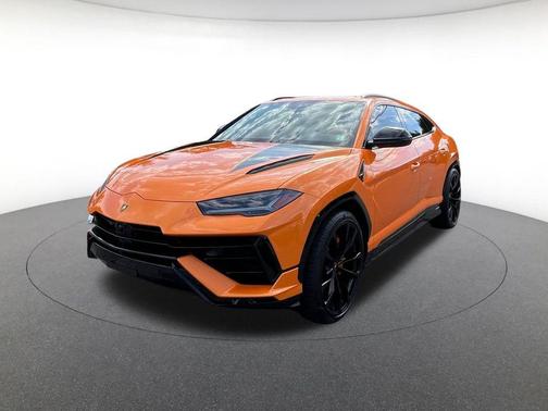 Arancio Borealis Metallic 2023 Lamborghini Urus S