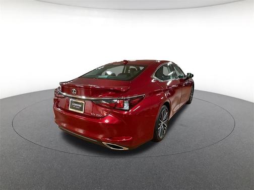 2025 Lexus ES 350 Base