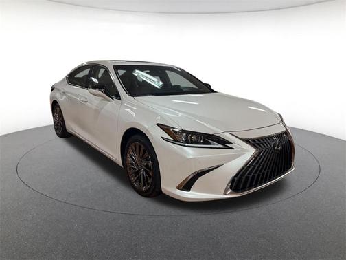 2025 Lexus ES 300h Luxury