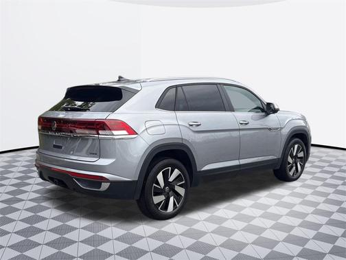 2024 Volkswagen Atlas Cross Sport 2.0T SE w/Technology 4MOTION