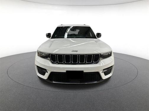 2024 Jeep Grand Cherokee Laredo