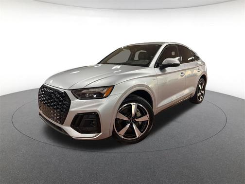 2022 Audi Q5 45 S line Premium Plus
