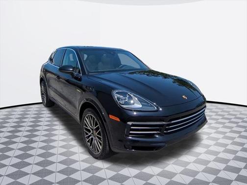 2019 Porsche Cayenne E-Hybrid S