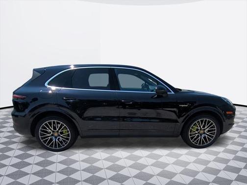 2019 Porsche Cayenne E-Hybrid S