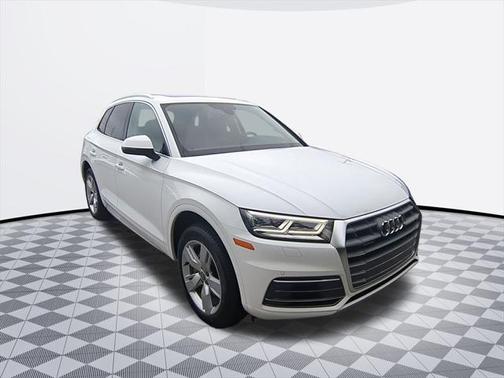 2018 Audi Q5 2.0T Premium Plus