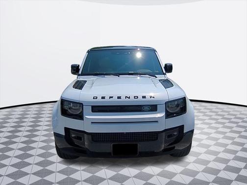 2023 Land Rover Defender 110 V8