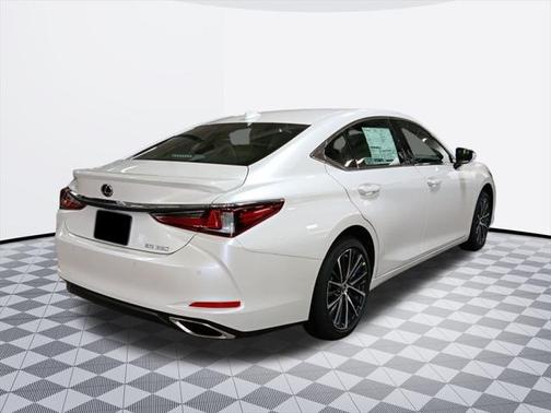 2025 Lexus ES 350 Base