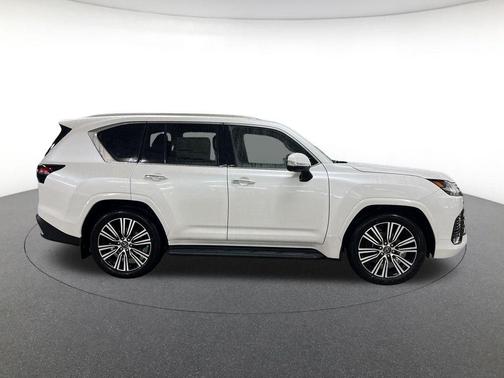 2026 Lexus LX 600 Luxury