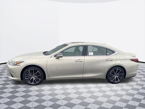 2025 Lexus ES 350 Base