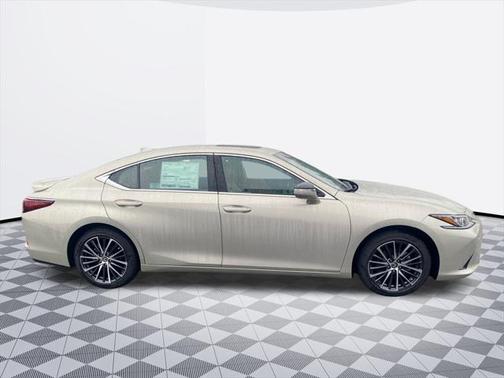 2025 Lexus ES 350 Base