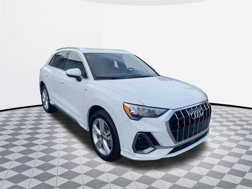 2021 Audi Q3 Premium