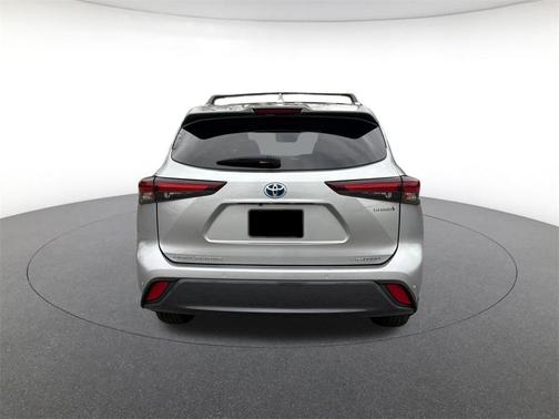 2024 Toyota Highlander Hybrid Limited