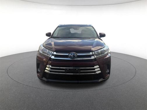 2019 Toyota Highlander Hybrid Platinum