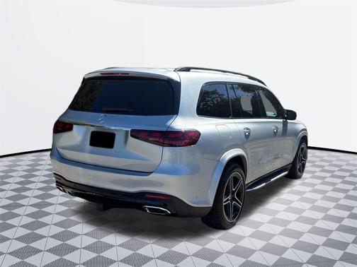 2025 Mercedes-Benz GLS 450 4MATIC