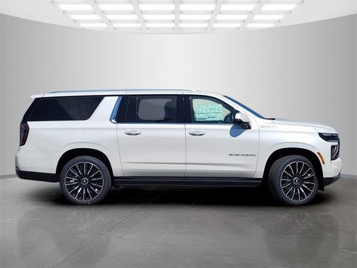2025 Chevrolet Suburban 4WD High Country