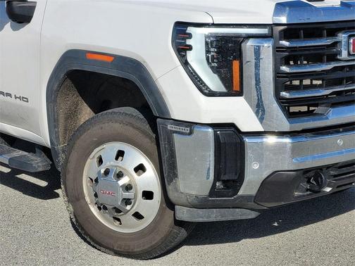 2024 GMC Sierra 3500 SLT