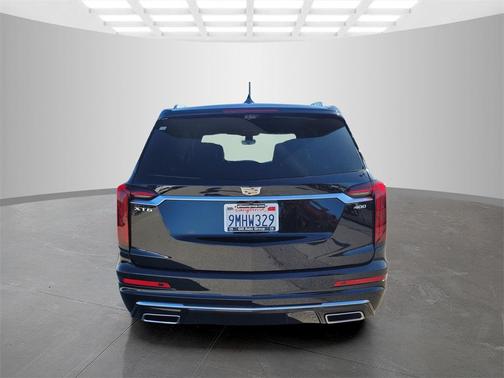 2024 Cadillac XT6 Premium Luxury FWD