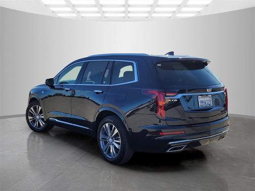 2024 Cadillac XT6 Premium Luxury FWD