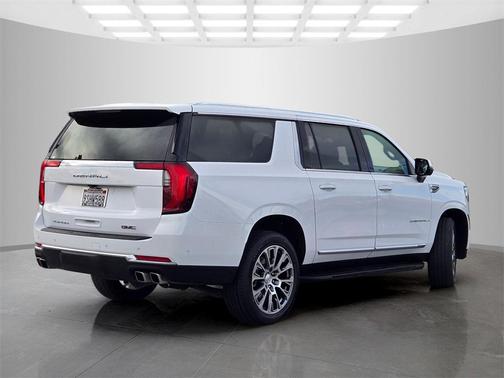 2025 GMC Yukon XL Denali