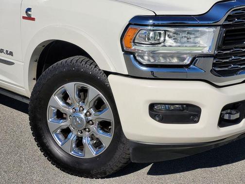 Pearl White 2019 RAM 3500 Limited Crew Cab 4x2 6'4' Box