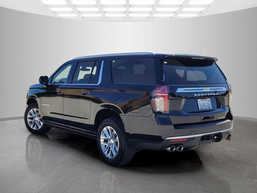 Black 2021 Chevrolet Suburban Premier