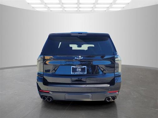 2026 Chevrolet Suburban Z71, 4WD