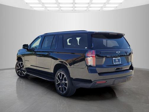 Black 2024 Chevrolet Suburban RST