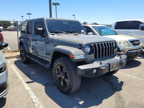 Sting-Gray Clearcoat 2021 Jeep Wrangler Unlimited Sahara