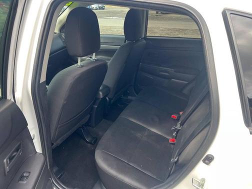 2015 Mitsubishi Outlander Sport ES