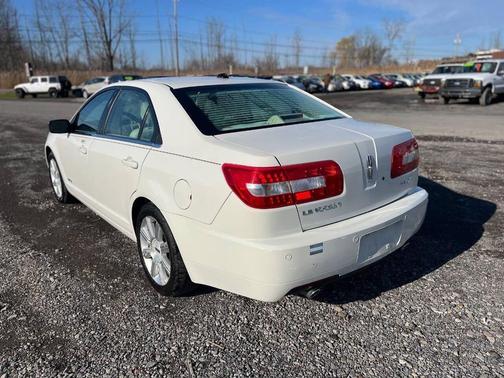 2008 Lincoln MKZ Base