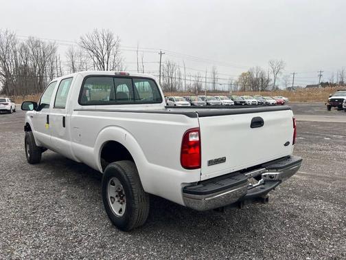 2006 Ford F-250 XL Crew Cab