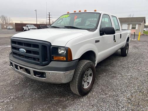 2006 Ford F-250 XL Crew Cab