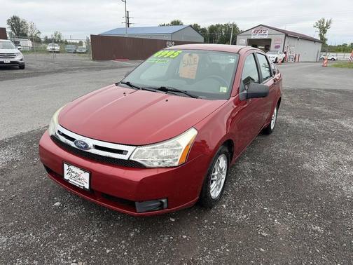 Sangria Red Metallic 2011 Ford Focus SE