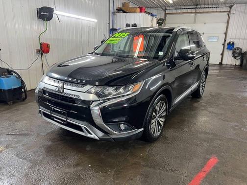 2019 Mitsubishi Outlander SEL