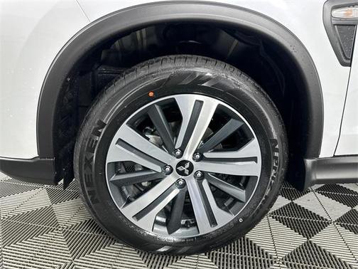 2025 Mitsubishi Outlander Sport 2.0 ES