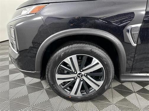 2026 Mitsubishi Outlander Sport SE