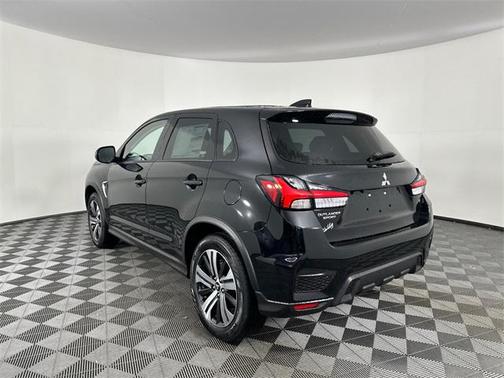 2026 Mitsubishi Outlander Sport SE