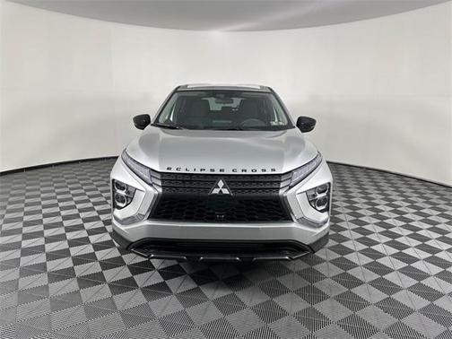 2025 Mitsubishi Eclipse Cross LE