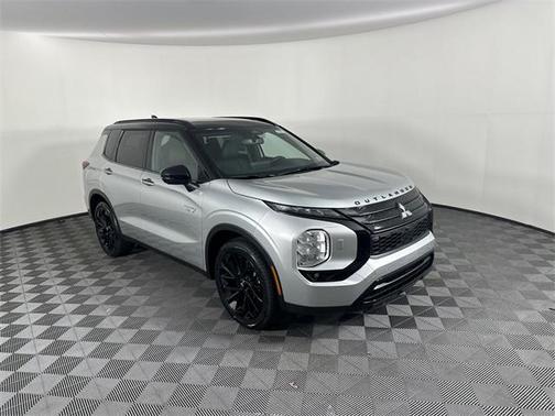 2025 Mitsubishi Outlander PHEV SEL