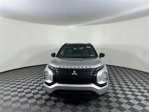 2025 Mitsubishi Outlander PHEV SEL