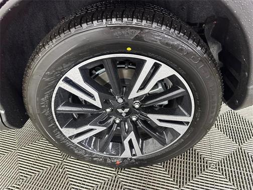 2026 Mitsubishi Eclipse Cross SE