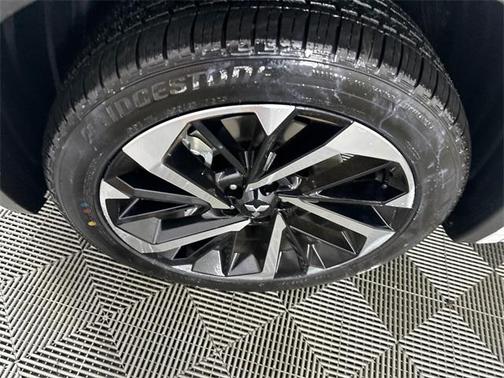 2025 Mitsubishi Outlander PHEV SEL